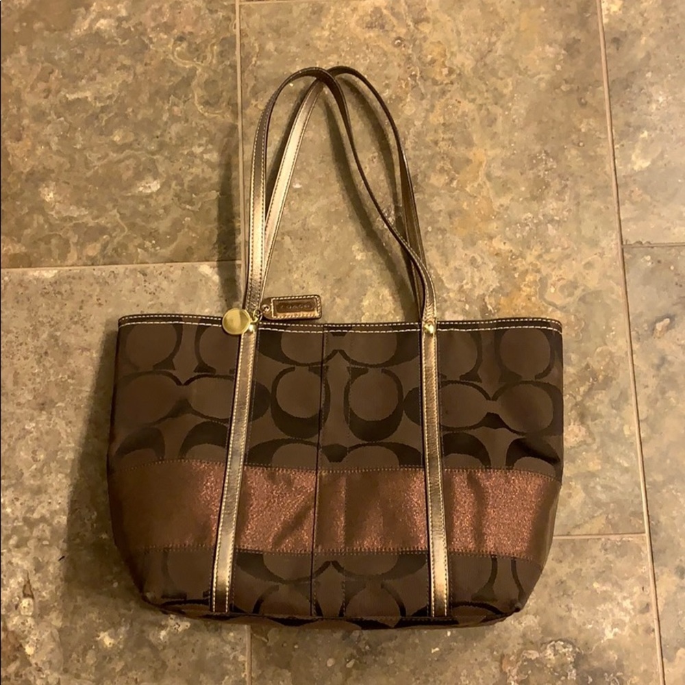 Coach bucket bag